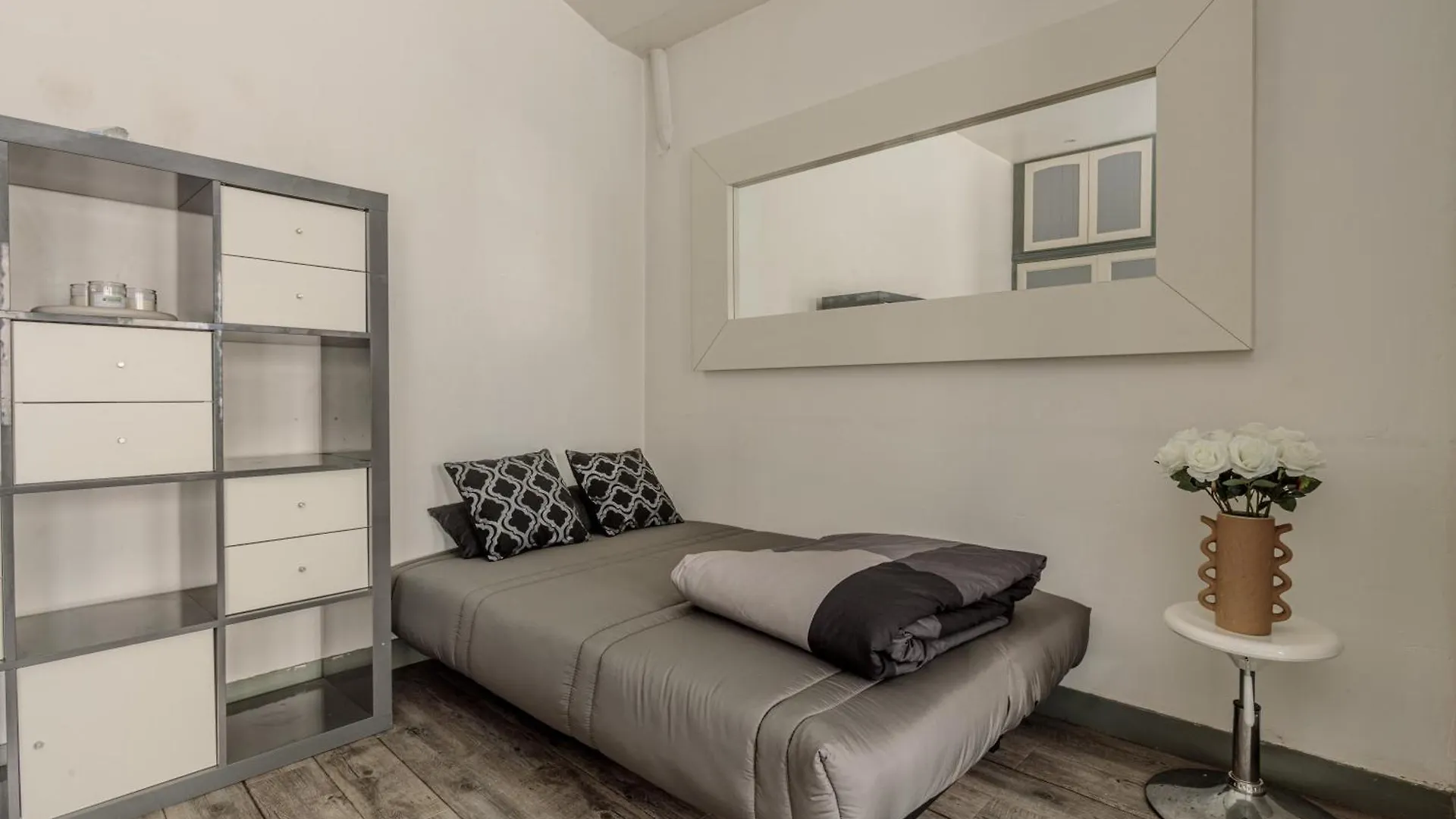 Holiday home Maison De Champs-elysee
