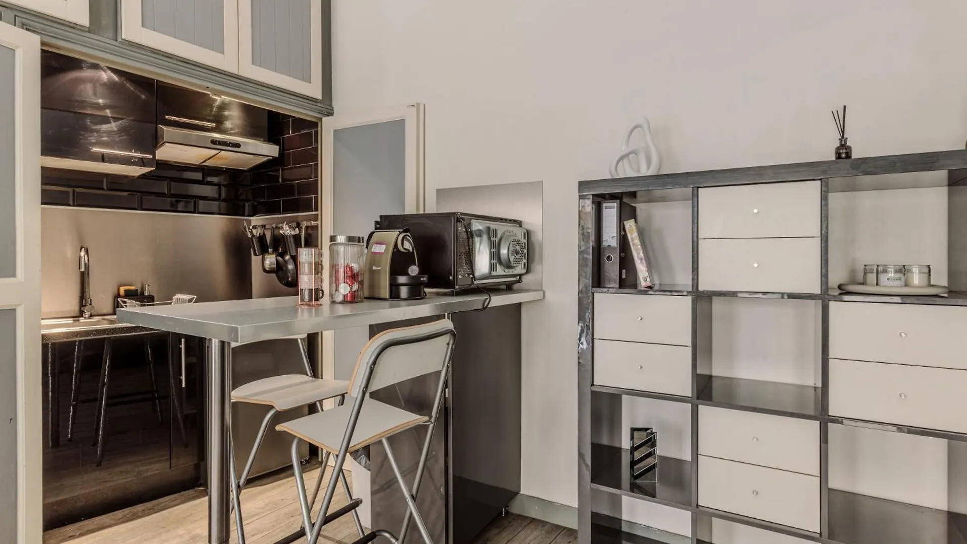 Maison De Champs-elysee Holiday home Paris